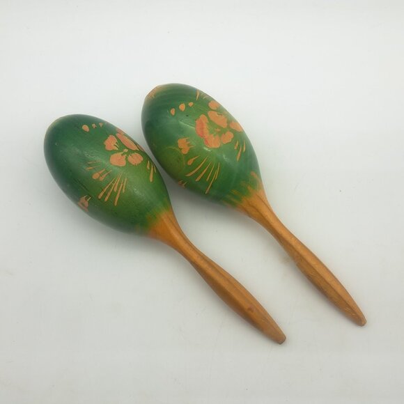 Pair of Vintage Maracas - Picture 1 of 11